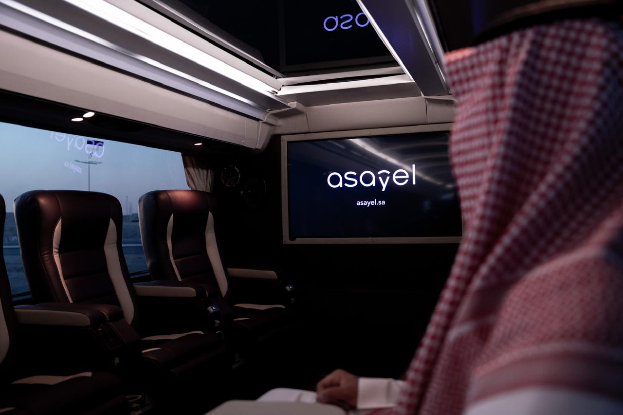 ايجار تويوتا كوستر متعدد استخدامات للتنقل والترفيه - أصايل